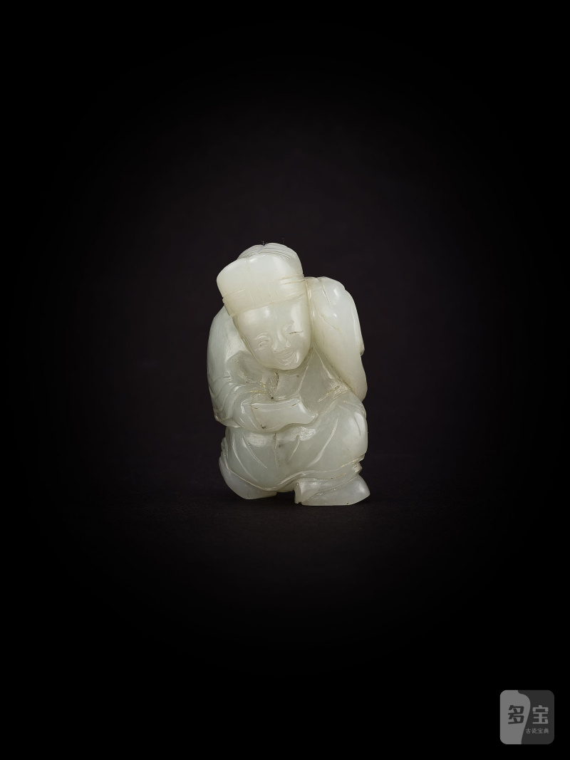 清十八世紀　玉人像 | A PALE GREEN JADE FIGURE - 图3